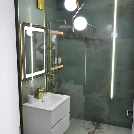 Apartment Pok